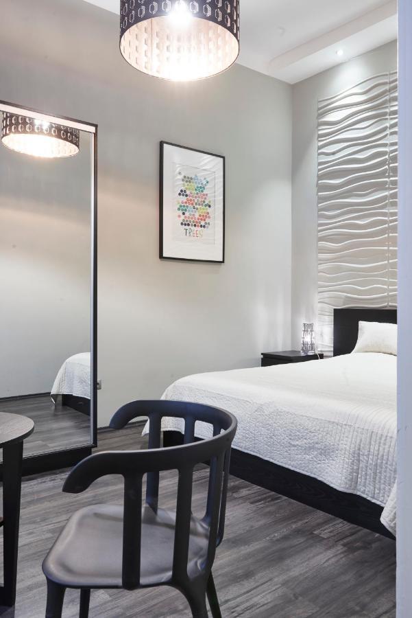 Central Location Yellow-Black Apartment Budapest Extérieur photo